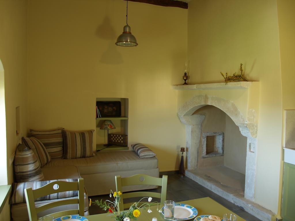 Agapi Holiday House Sívas Pokoj fotografie